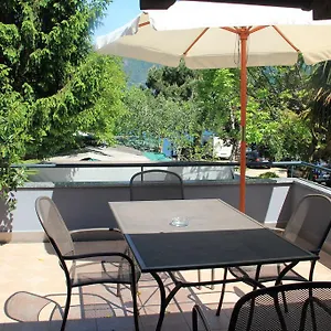 Veranda , Pianello Del Lario Italie